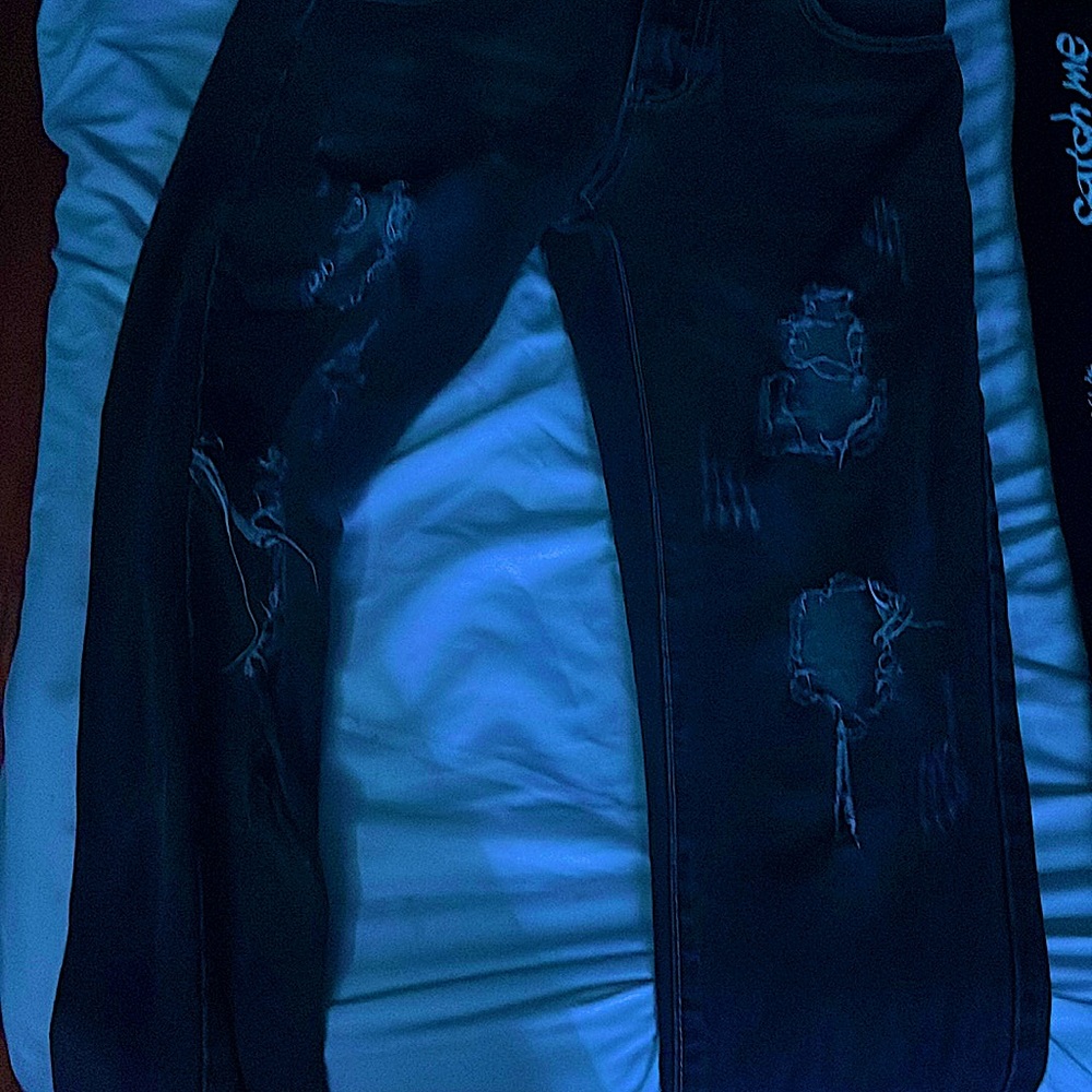 Kids ripped jeans dark gray size 14 large in boys